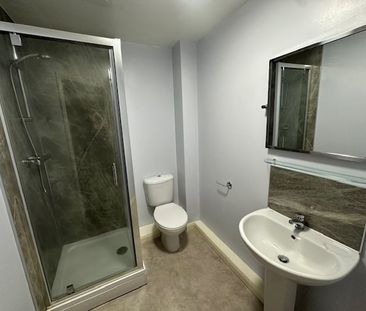 Cowslip meadow - Photo 6