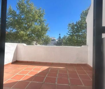 Alquiler de chalet adosado en Calle Juan Rulfo s/n - Photo 3