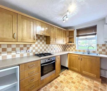 Burdock Close, Wymondham, NR18 - Photo 5