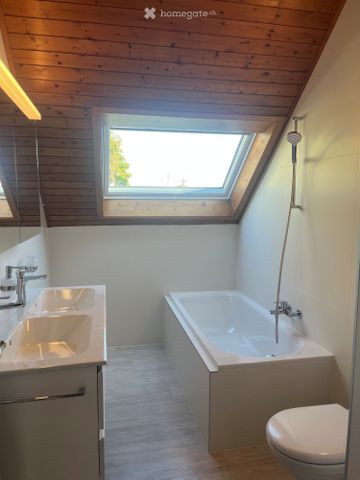 Charmant appartement en attique de 4.5 pièces à Gland - Photo 3