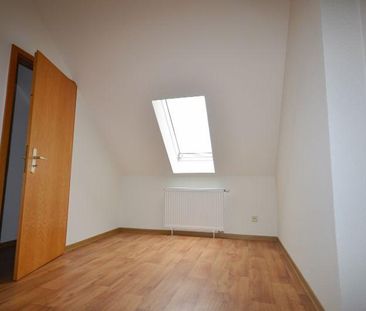 Charmante und großzügige Dachgeschosswohnung! - Photo 3