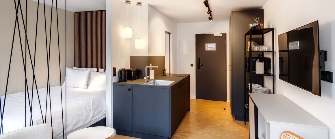 Bob W Munich Schwabing | Comfy Studio - Photo 1