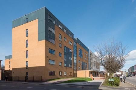 1 bedroom flat to rent - Photo 1