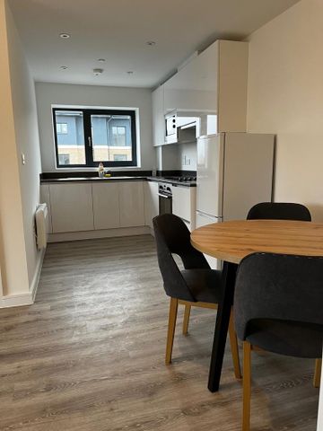 2 bedroom apartment to rent - Photo 5