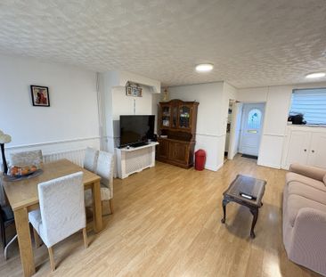 Northbrooks, Harlow - Photo 1