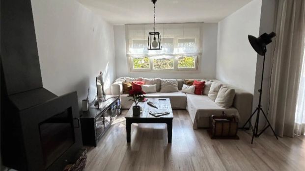 Casa o chalet de alquiler en Calle Cabo de Peñas, 6, El Pastel - Foto 1