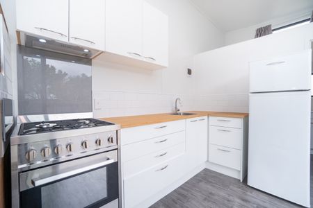 Tiny home on Bourke - Photo 2
