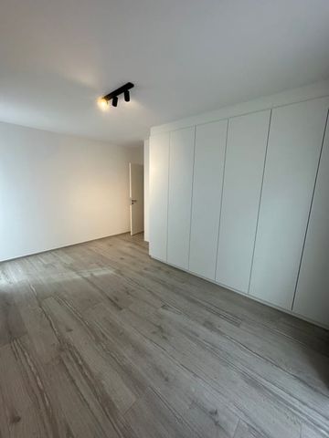 Appartement te huur - Foto 2