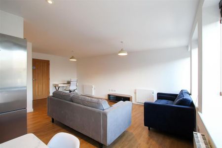 2 bedroom property to rent - Photo 3