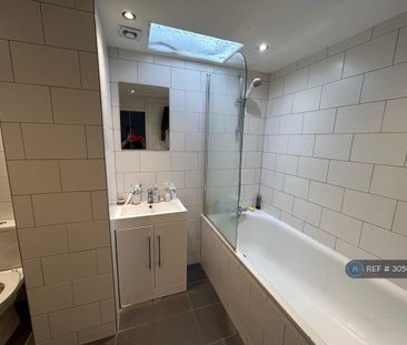 4 bedroom maisonette to rent - Photo 5