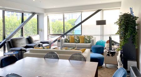 A Contemporary Haven.... - Photo 3