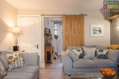 3 bedroom terraced house to rent - Photo 5