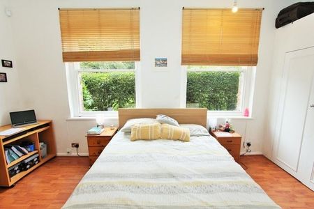 3 Bed Flat, Trouville Road, SW4 - Photo 5