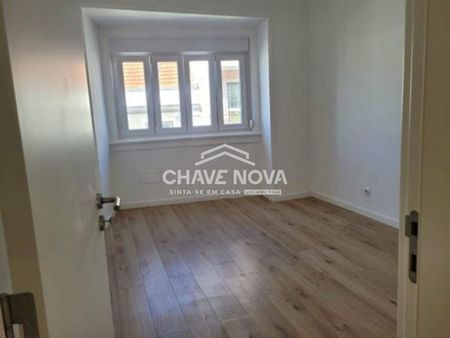 Apartamento T3 em Lisboa - Photo 4