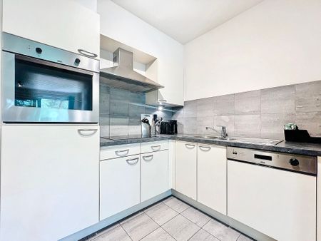 Appartement - à louer - Photo 2