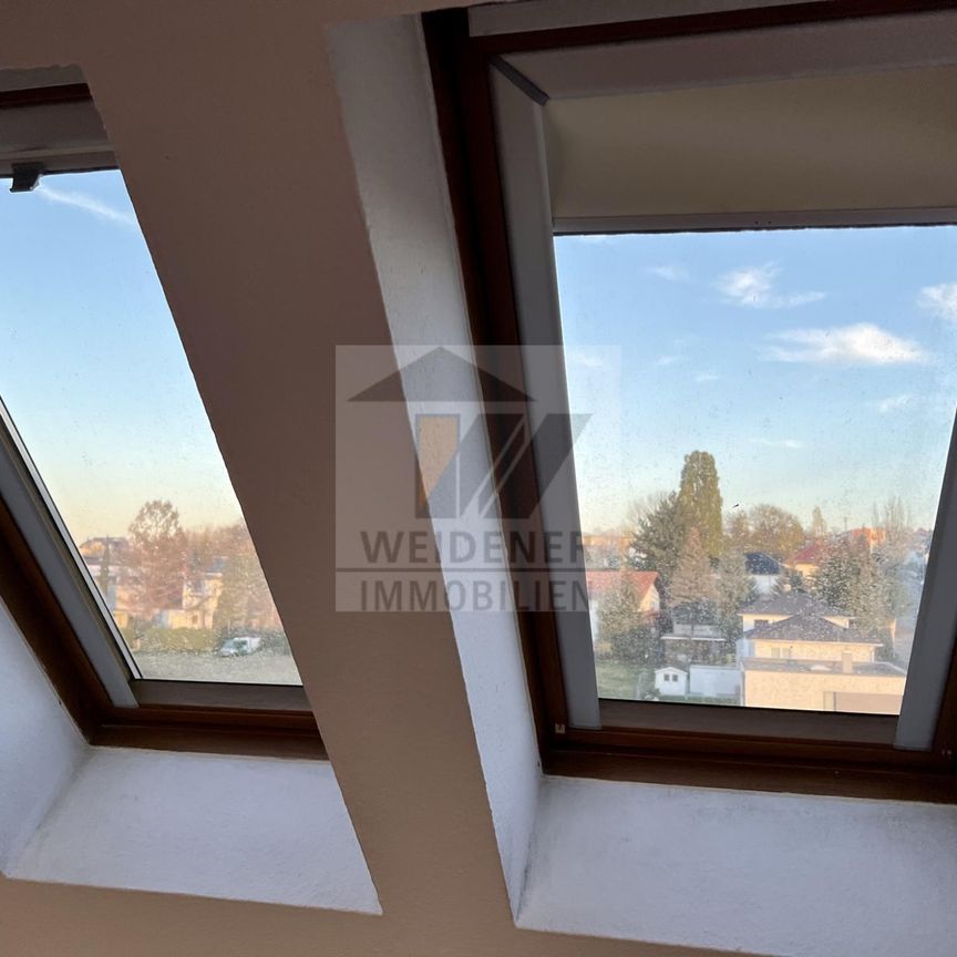 Tolle und ruhige 2 Raum Stadtwohnung in Innenstadtnähe mit Weitblick. - Photo 1