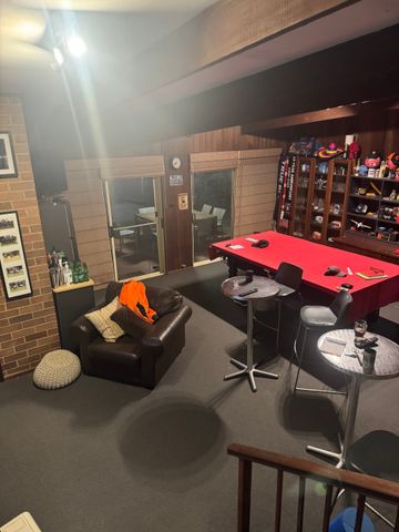 Strathfield - Photo 4