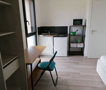 Location Appartement 1 pièce 16m² ST LAMBERT LA POTHERIE 49070 - Photo 4