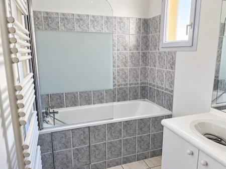 Location Appartement 2 pièces 48m² DIJON 21000 - Photo 2