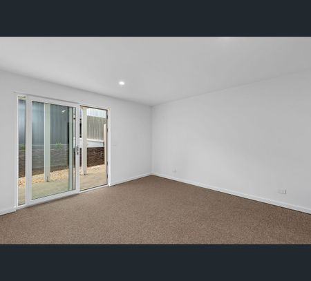 4/10 Grundy Terrace, Christies Beach, SA 5165 - Photo 3