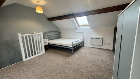 3 bedroom end of terrace house to rent - Photo 5