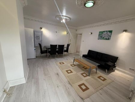 1 bedroom flat to rent - Photo 3