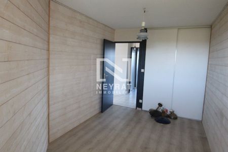 Location Appartement 2 pièces 55m² ST GERMAIN DU BOIS 71330 - Photo 4