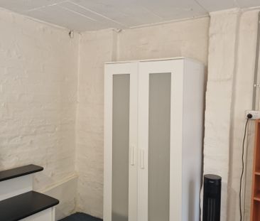 Doncaster East - Photo 3