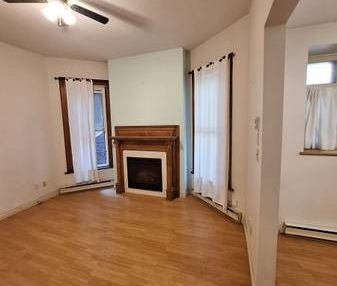 1-BEDROOM APT DOWNTOWN AVAILABLE SEPT. 1ST - Photo 1