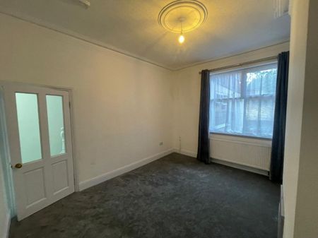 Brackenbury Road, Preston - Photo 4