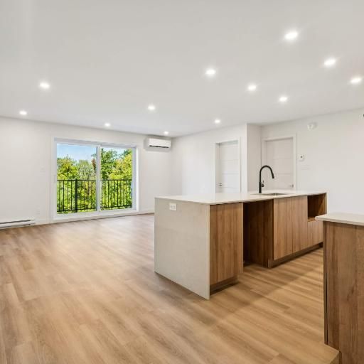 3 CH - 1 SDB - Huntingdon - $1,350 /mo - Photo 1