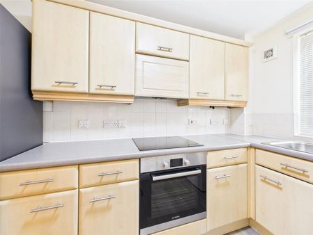 2 bedroom apartment to rent - Photo 5