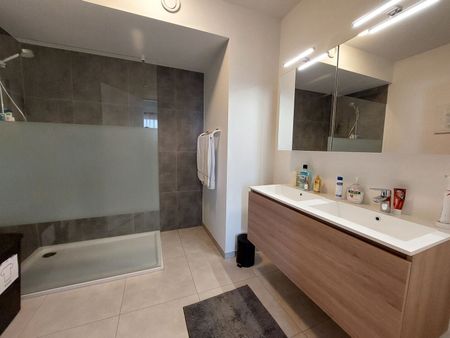 Appartement te huur - Photo 2