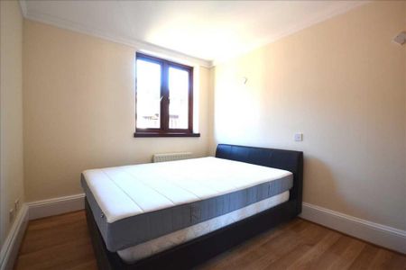 3 bedroom apartment to rent - Photo 4