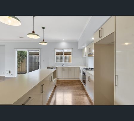 39 Parrell St, Seaford Meadows, SA 5169 - Photo 5