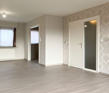 Appartement te huur in Emelgem voor € 695 met 3 slaapkamers - Photo 2