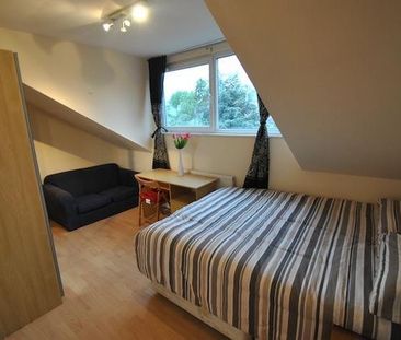 8 bedroom house share to rent - Photo 3