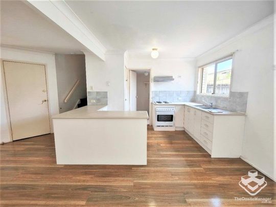 Spacious 3 Bedroom Unit - Stretton Catchment - Photo 1