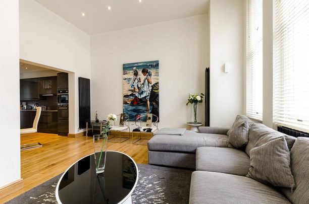 2 bedroom maisonette to rent - Photo 1