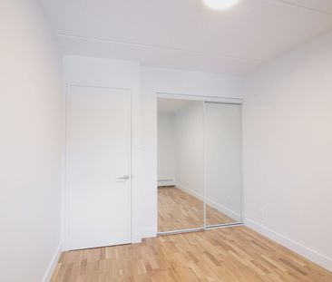 4800 Boulevard de Maisonneuve West - Photo 6