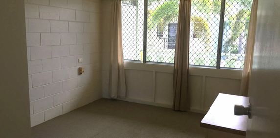 INNER CITY LIVING!!! - Photo 2