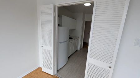 Norberry Residences (2660 Norberry Cres., 740, 790 & 840 Springland Dr.) — 2660 Norberry 1-Bed Large - Photo 3