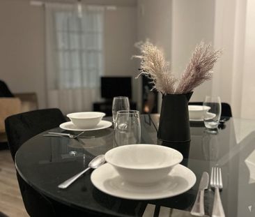 2 Bed Terraced House, Chaseley Street, E14 - Photo 4