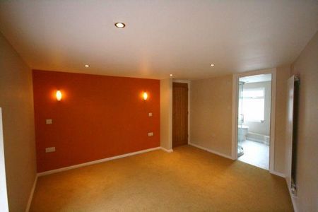 3 bedroom cottage to rent - Photo 3