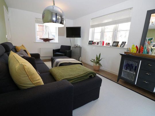 3 bedroom house to rent - Photo 1
