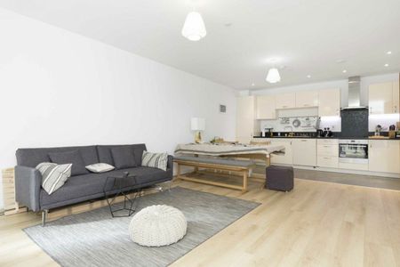 Commercial Road, Aldgate, E1 - Photo 2