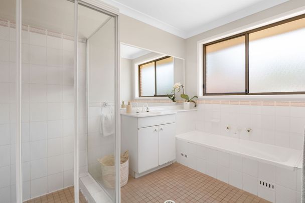 Ideal Family Home - Photo 1