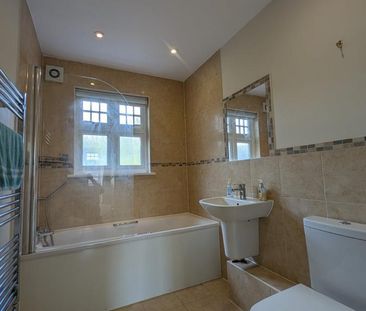 2 bedroom penthouse to rent - Photo 5