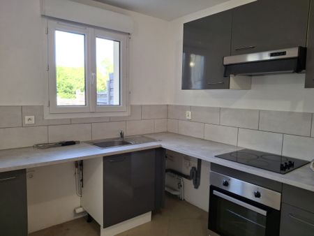 T3 - QUARTIER STADE MOULIN NEUF - 55 m² - Photo 2