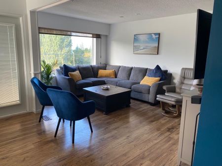 3 Bedroom Upper in Kelowna - Photo 3